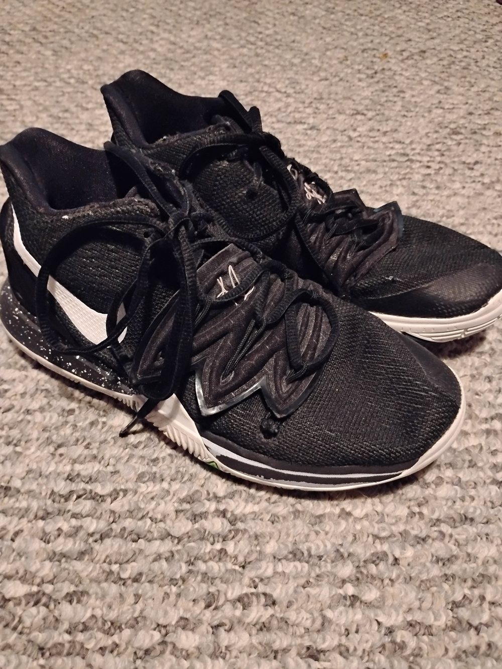 Nike Kids Black Sneakers with White Swoosh